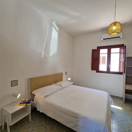 Amare Ostuni Semesterbostad